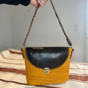 Sac bandoulière en raphia - Moutarde